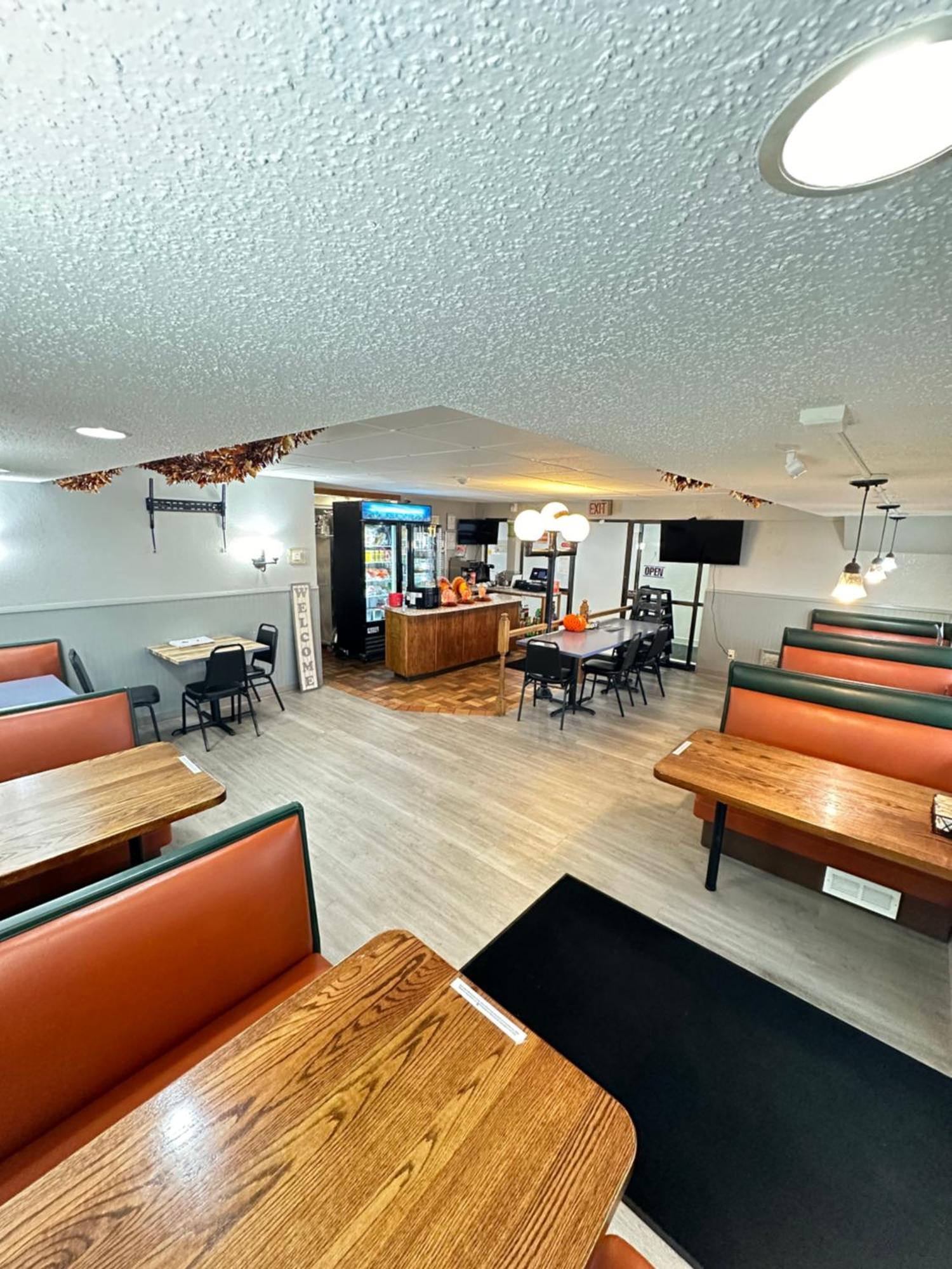 Days Inn By Wyndham Mandan Bismarck Area Exterior photo